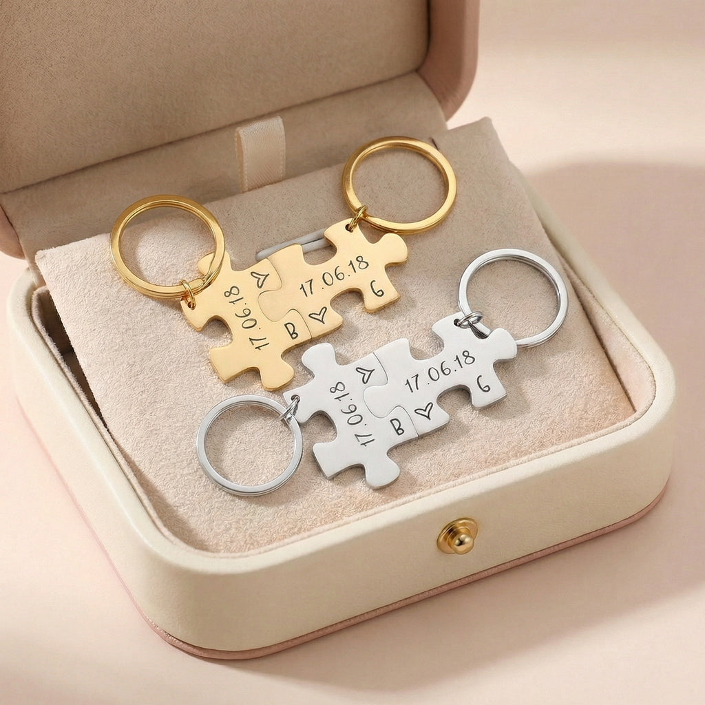Egyedi Gravírozott Páros Puzzle kulcstartó dátummal,monogramma