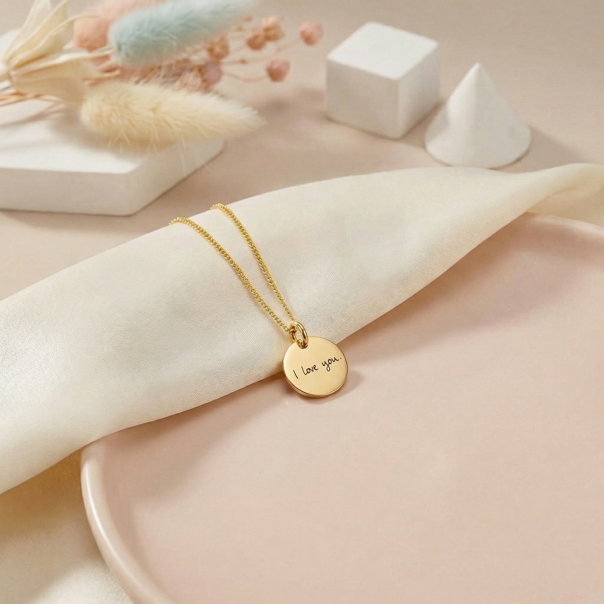 Egyedi gravírozott nyaklánc saját kézírással,üzenettel