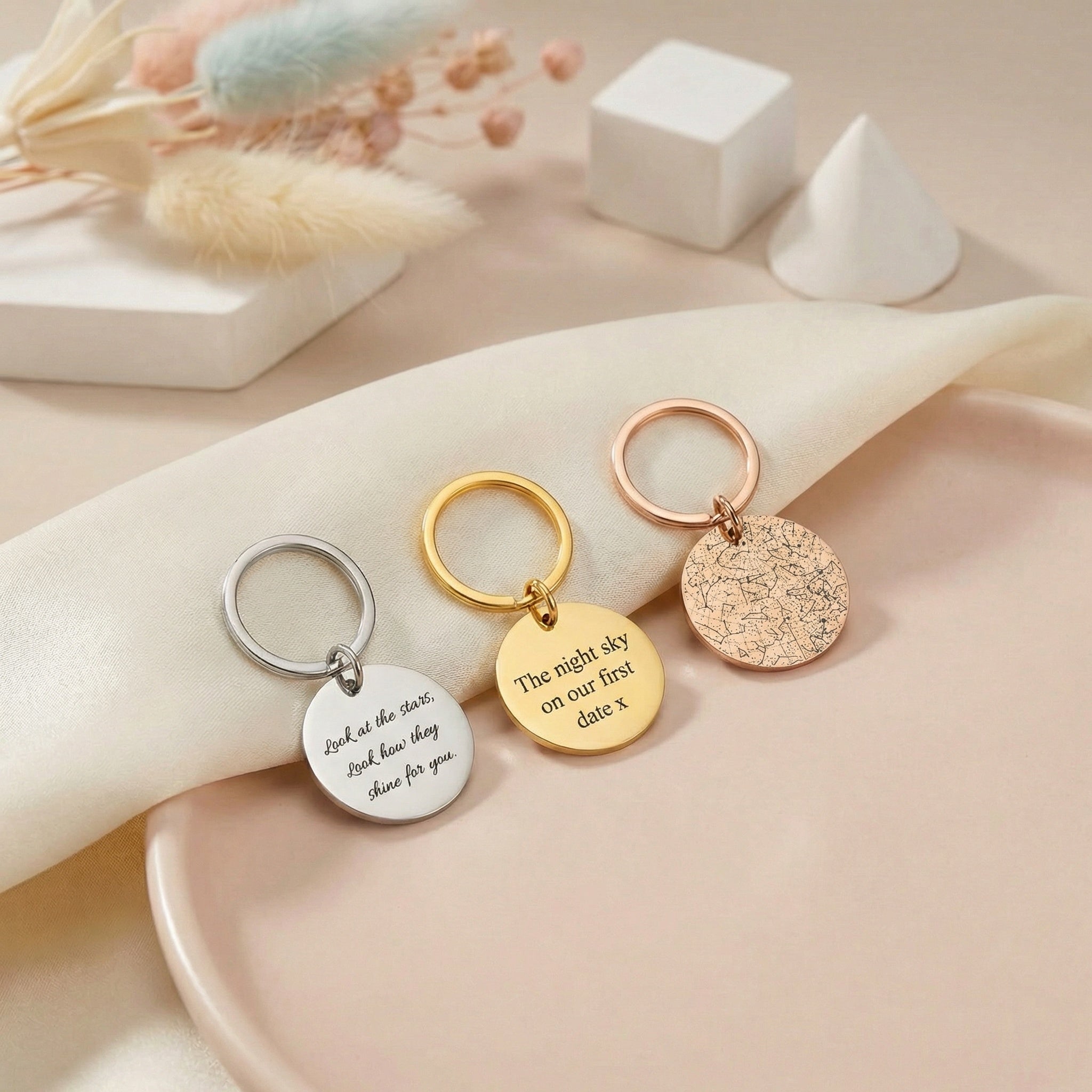 Gravírozható egyedi kulcstartó csillag térképpel