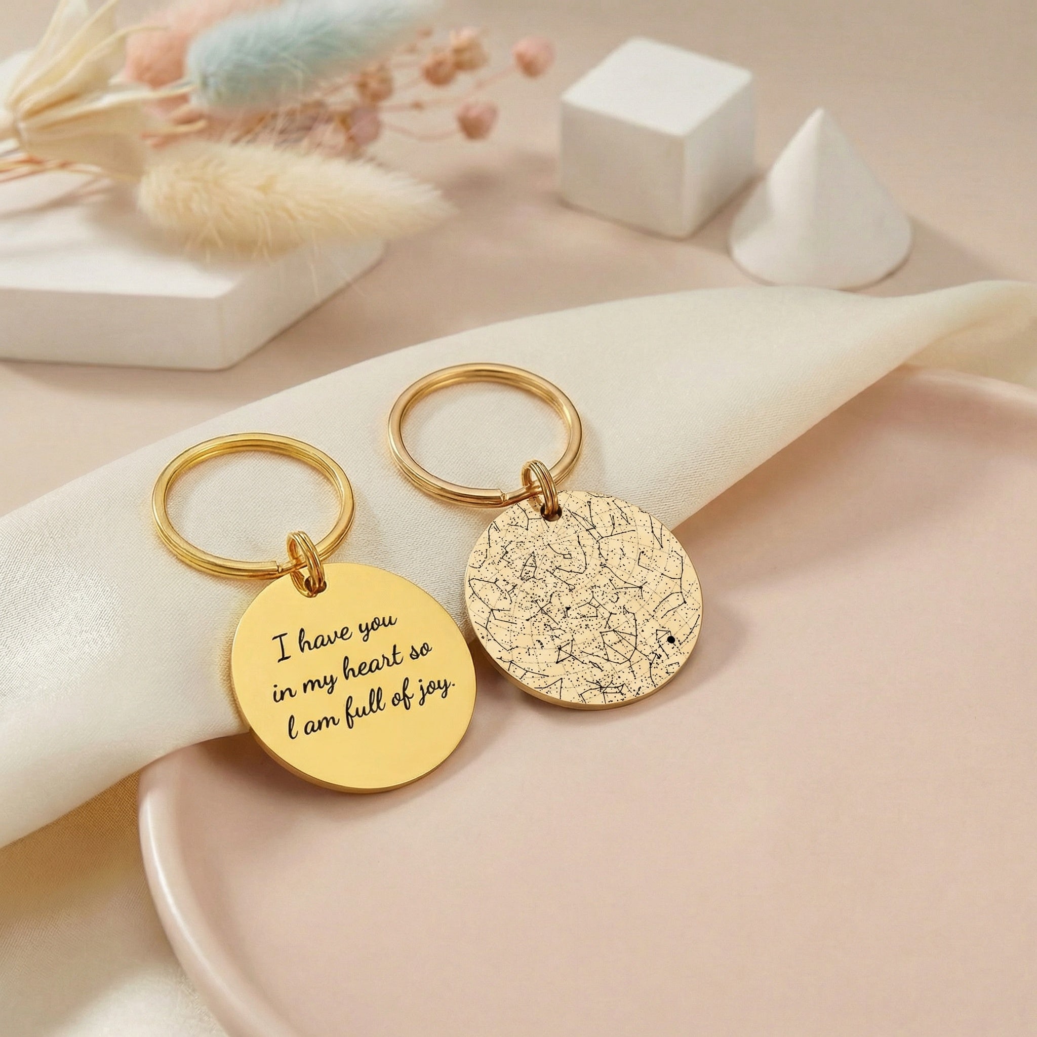 Gravírozható egyedi kulcstartó csillag térképpel