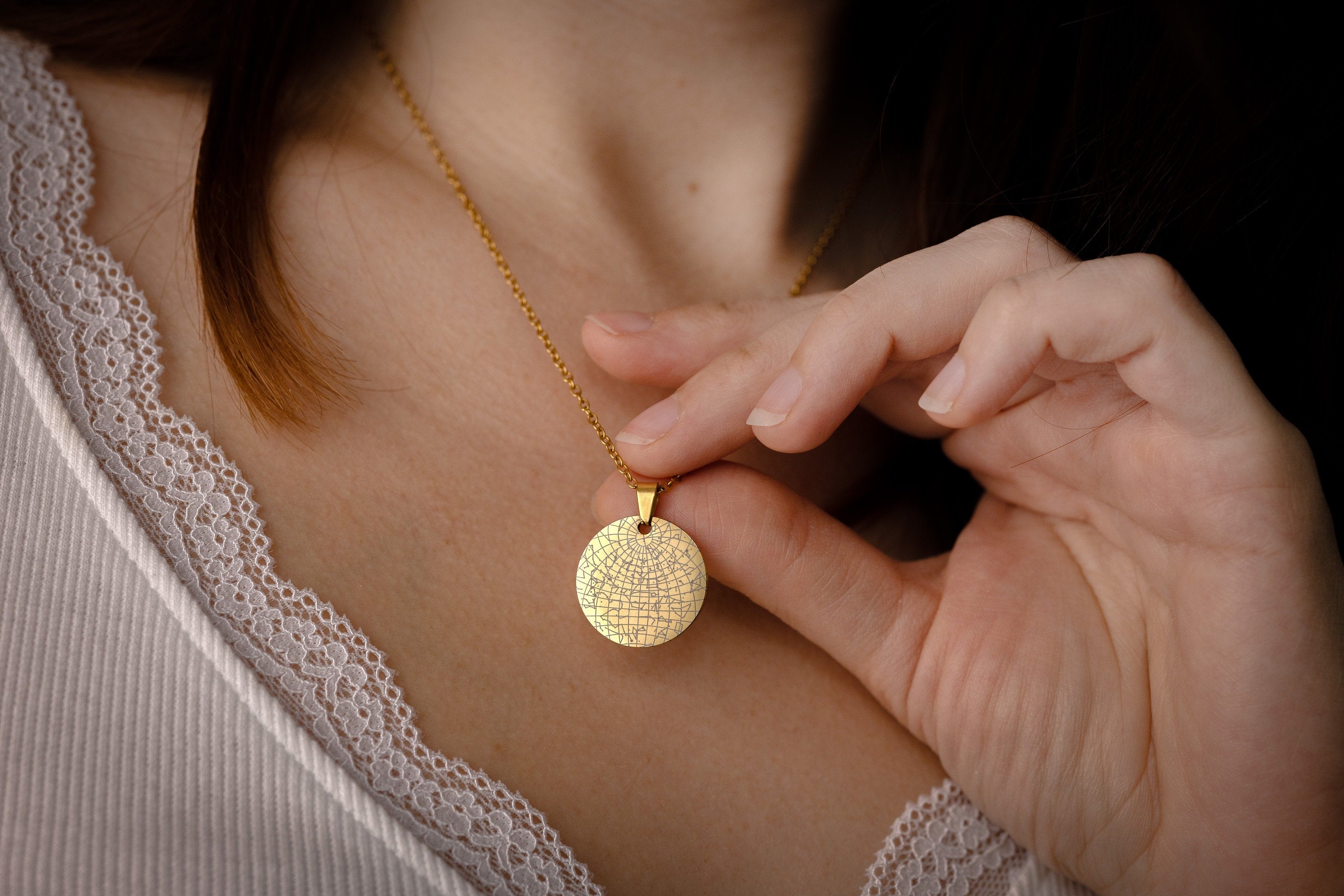 Gravírozható egyedi nyaklánc csillag térképpel