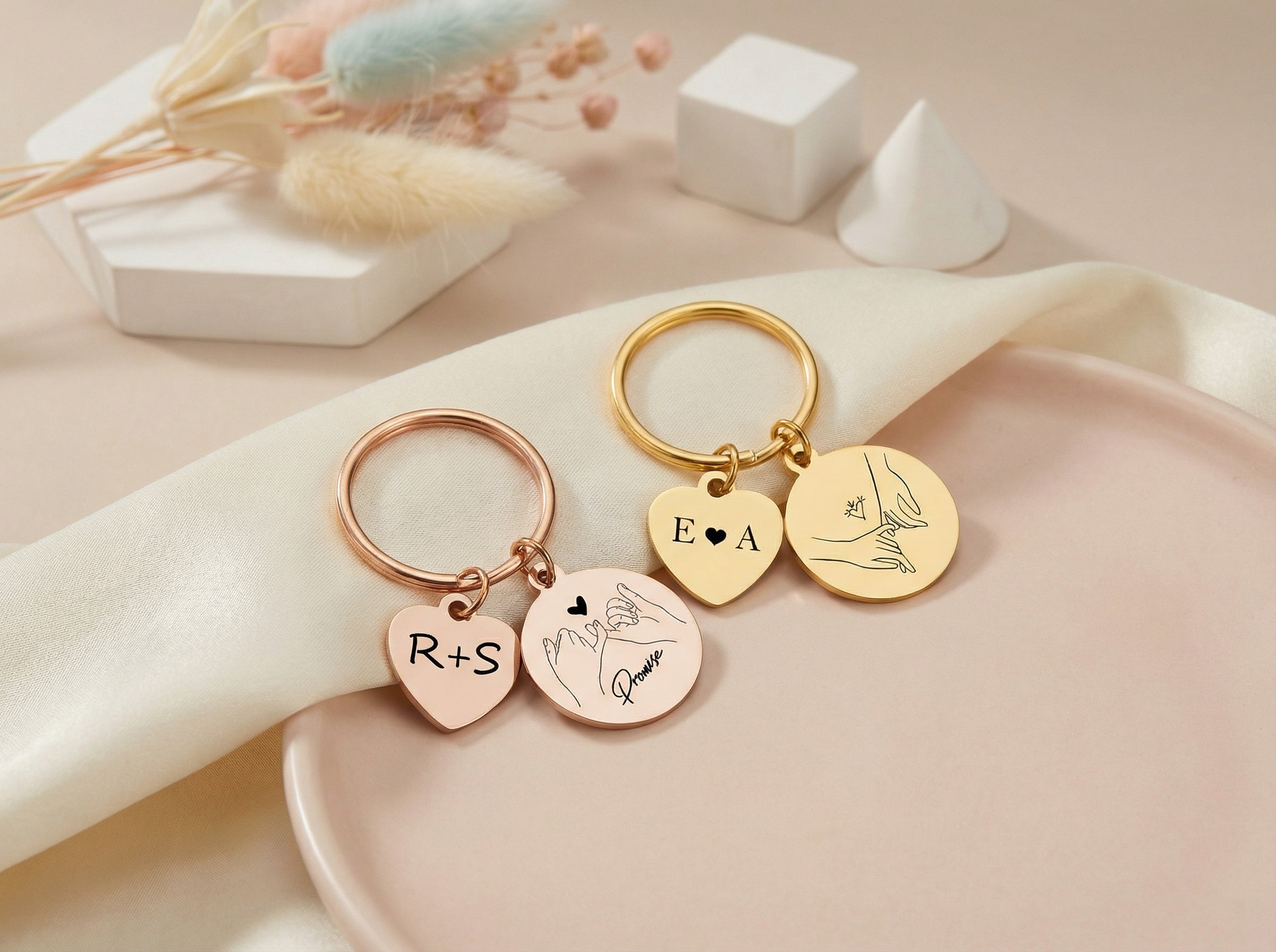 Egyedi gravírozott bff,páros pinkie promise kucsltartó