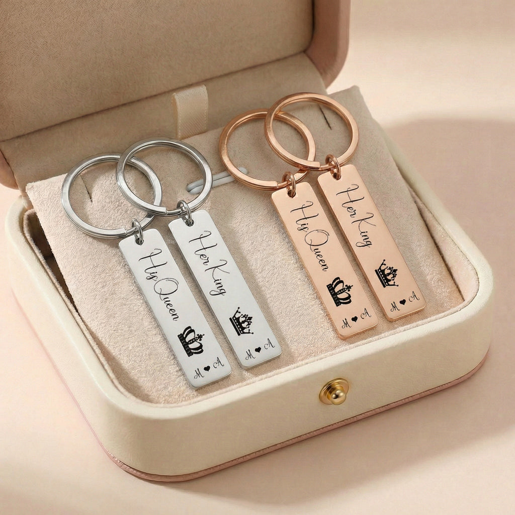 Egyedi gravírozható páros kulcstartó King and Queen